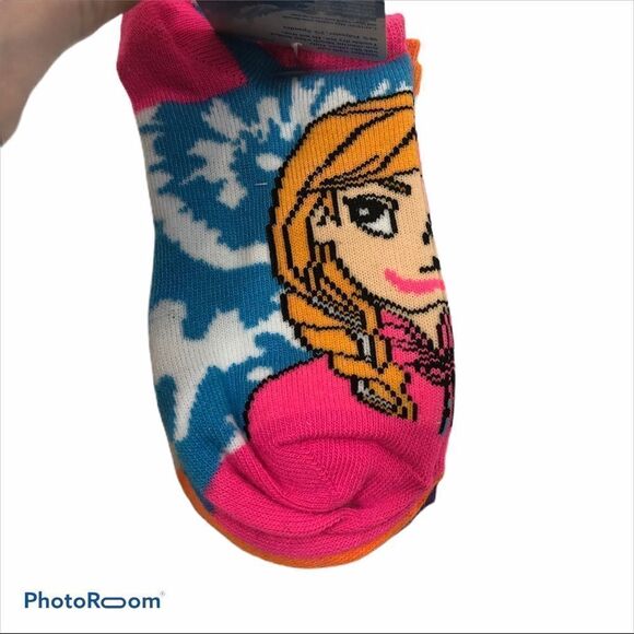 Brand new Pack‎ of 5 Pairs of Girls Frozen Socks - Picture 2 of 8